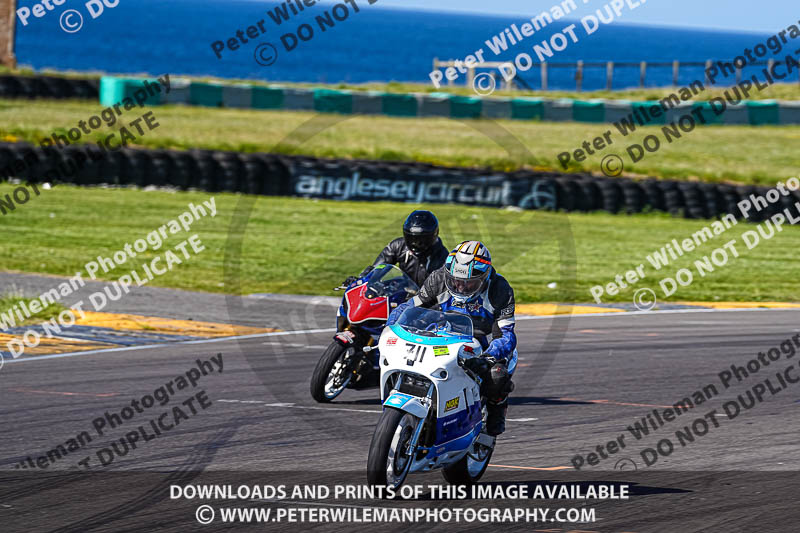 anglesey no limits trackday;anglesey photographs;anglesey trackday photographs;enduro digital images;event digital images;eventdigitalimages;no limits trackdays;peter wileman photography;racing digital images;trac mon;trackday digital images;trackday photos;ty croes